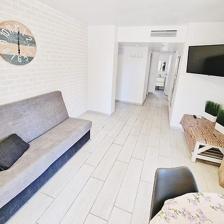 Apartment Carlos V - 1C Бенідорм Екстер'єр фото